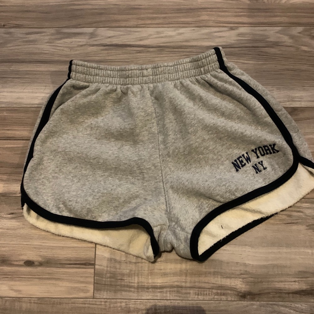 Brandy Melville New York Shorts